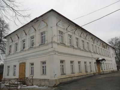 Настоятельский корпус