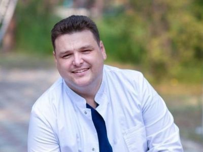 «Инсульт меняет жизнь на до и после»: невролог — о последствиях и восстановлении после болезни