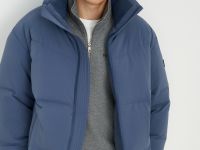 Оверсайз пуховик с воротником-стойкой