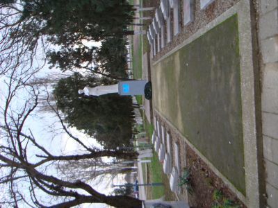 Братская могила 44 советских воинов, погибших в боях с фашистскими захватчиками