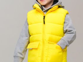 Жилет текстильный с полиуретановым покрытием для мальчиков