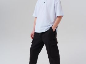 Джемпер трикотажный с воротником поло для мальчиков