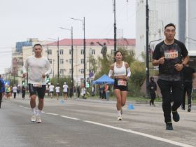Стали известны имена победителей марафона Олонхо в Якутске