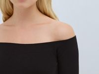 Лонгслив с открытыми плечами, Черный