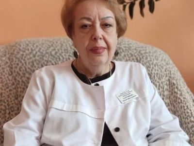 Алкоголизм и другие зависимости: отвечает психиатр-нарколог Лилия Лаптинова