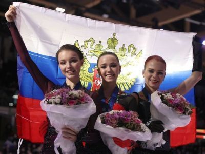 Песков прокомментировал выступление российских фигуристок
