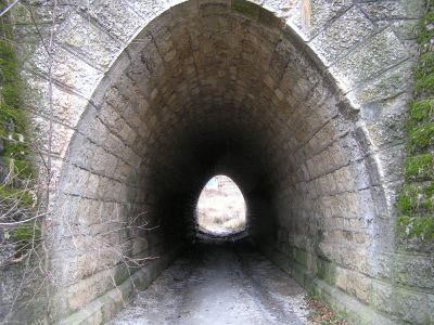 Путепровод под ж/д путями у горы Шатрище