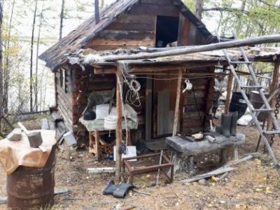 Подозреваемый в убийстве двух человек заключен под стражу