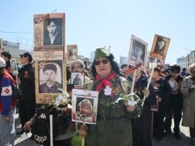 Фото. В Якутске акция «Бессмертный полк» собрала более 50 тысяч человек