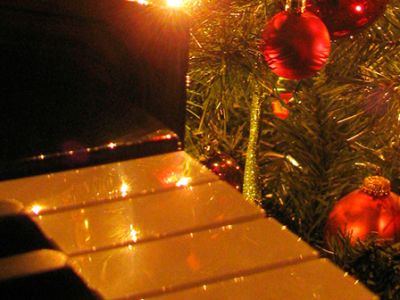 Новогодний фестиваль