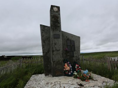 Памятник воинам-землякам, погибшим на фронтах Великой Отечественной войны