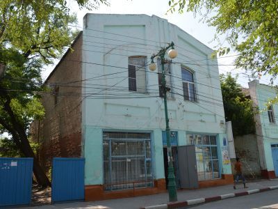 Здание магазина "Ветеран"