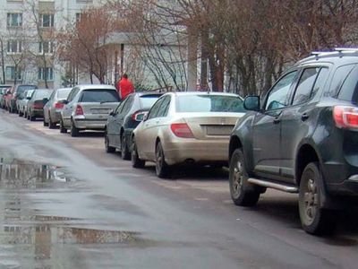 Парковка во дворе жилого дома: как организовать?