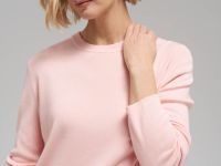 Легкий базовый джемпер прямого кроя