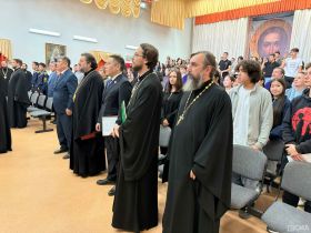 В Якутске стартовал XIV Свято-Иннокентьевский духовно-просветительский студенческий форум