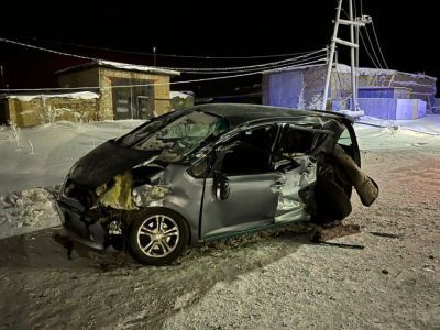 В Мирнинском районе Якутии в результате ДТП в реанимацию попали три человека