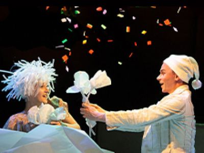 Картонный человечек и Мотылек