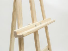 Мольберт Лира Малевичъ Комфорт (с дополнительной полкой и двумя стаканами)