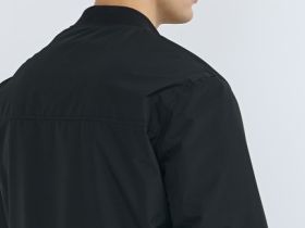 Утеплённый бомбер, Черный