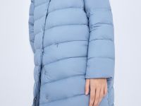 Пуховое пальто с капюшоном