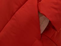 Утепленное пальто с капюшоном