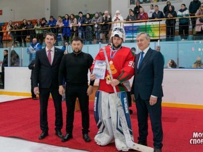 Наши хоккеисты - бронзовые призеры республики