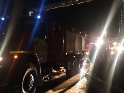 Крупный пожар произошел в жилом доме в Якутске