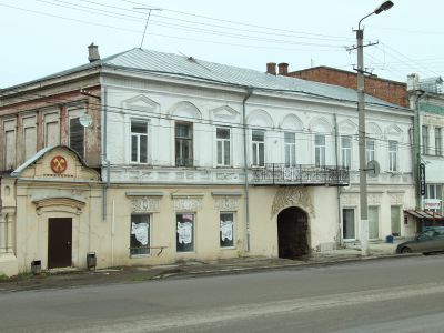 Историко-архитектурный памятник (здание Горторга)