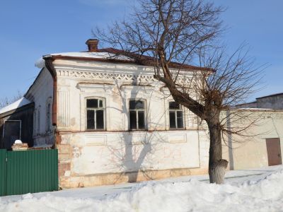 Административное здание (бывшее купеческое)