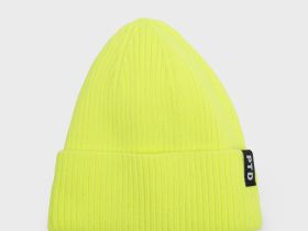 Шапка трикотажная для девочек