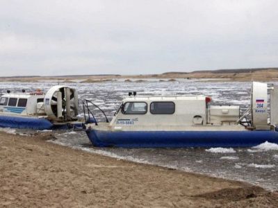 В Якутске во время прохождения ледохода на Лене ограничено движение судов на воздушной подушке
