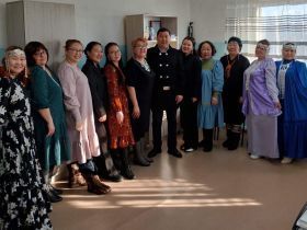 Томпонский район отметил День якутской национальной одежды