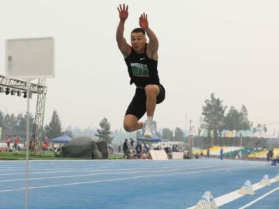 Отбор на Игры Манчаары. В Горном улусе стартовал чемпионат по якутским прыжкам