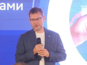 Айсен Николаев открыл выездную сессию правления Байкальского банка Сбера в Якутске