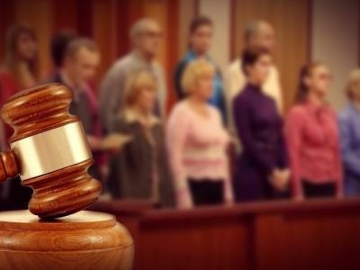 На сто тысяч оштрафовали жителя Якутии за давление на присяжного