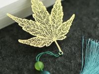 Закладка для книг с кисточкой "Лист Фирмианы" (латунь, нейлон)