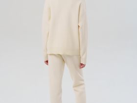 Комплект трикотажный для девочек: джемпер, брюки