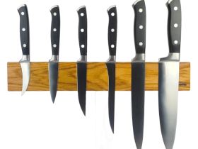 Настенный держатель магнитный для 6 ножей Woodinhome KS001SON, дуб