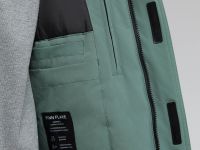 Утепленная куртка с капюшоном