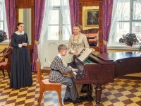 Государственный мемориально-архитектурный комплекс «Музей-усадьба П. И. Чайковского»