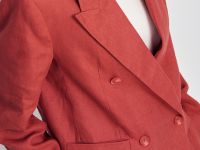 Двубортный укороченный жакет