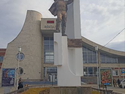 Монумент строителям БАМа