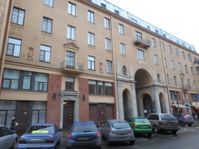 Бывший дом Толстого (фасады)