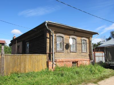 Жилой дом дворян-чиновников Любимцевых, затем Невского