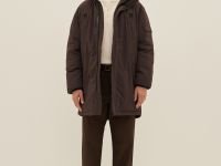 Пальто утепленное с воротником-стойкой