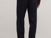 Брюки прямого кроя на средней посадке