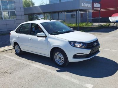 Новые автомобили «Lada» получили якутяне, пострадавшие на производстве