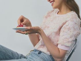 Прямые джинсы с брелоком, Голубой