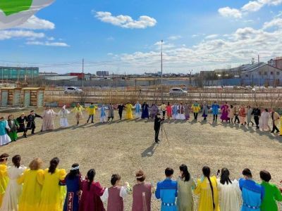 В Якутске коллектив школы-интерната для неслышащих исполнил осуохай