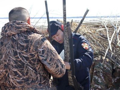В ходе профилактических мероприятий по охотугодьям у граждан изъято 9 единиц оружия